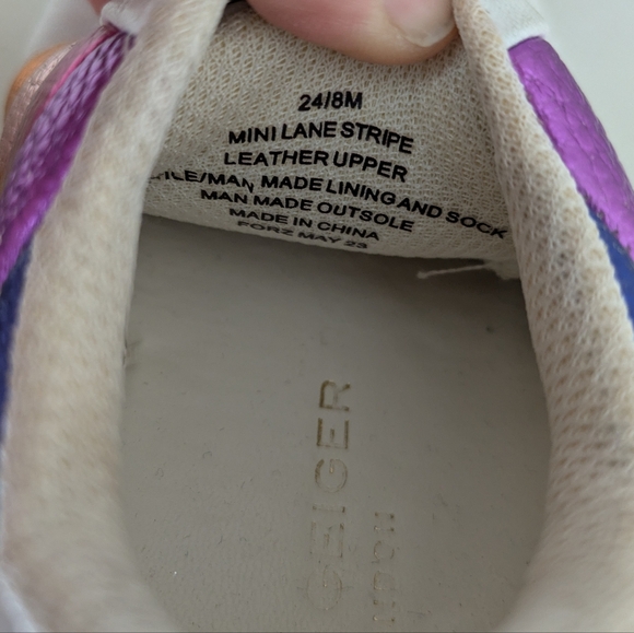 Kurt Geiger Girls Stripe Metallic Sneakers Size 8 - Picture 4 of 4